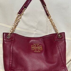 TORY BURCH BRITTON SLOUCHY SHOULDER BAG